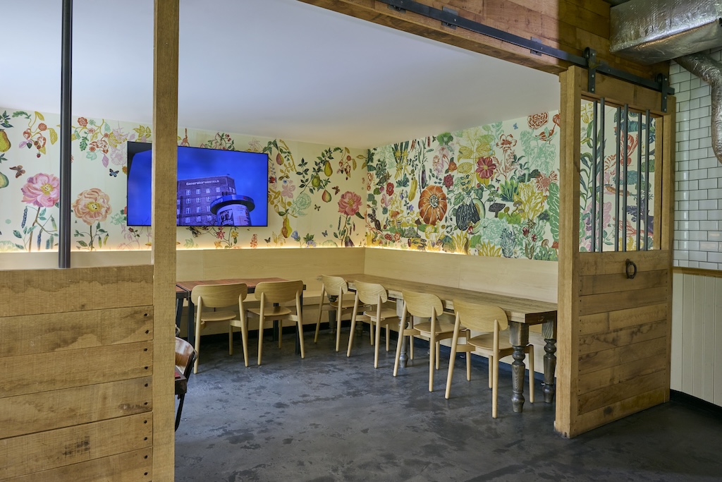 CAFÉ FABIEN – ESPACE FLEURI