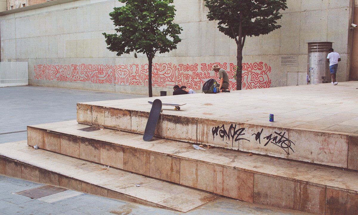 Ga terug Smederij letterlijk MACBA Is The Place To Skate in Barcelona - Parallel