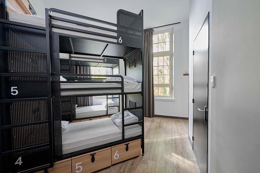 Bed in 6-bed Dorm
