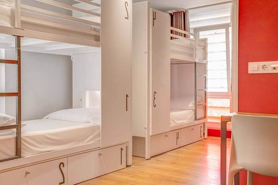 Bed in slaapzaal met 4 bedden 