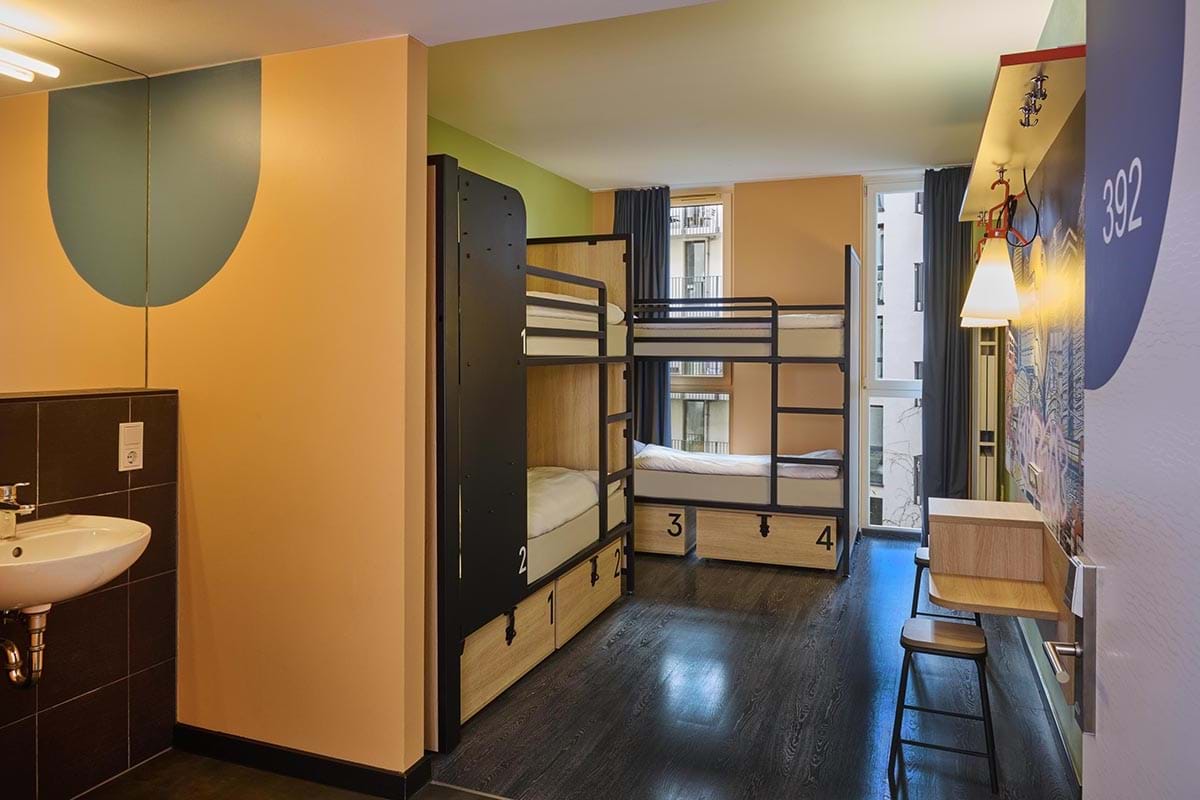 Private 4-bed Room
