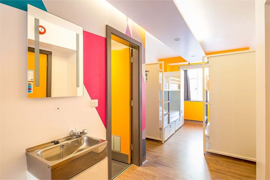 Bed in 6-bed Dorm