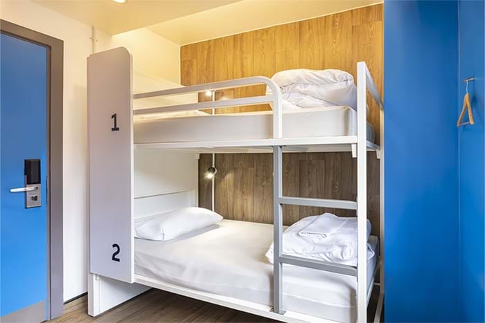 Generator London — Twin Room (Shared Bathroom)