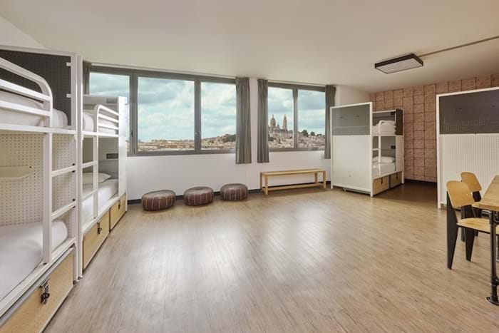 Generator Paris — Private 8–10-bed Room