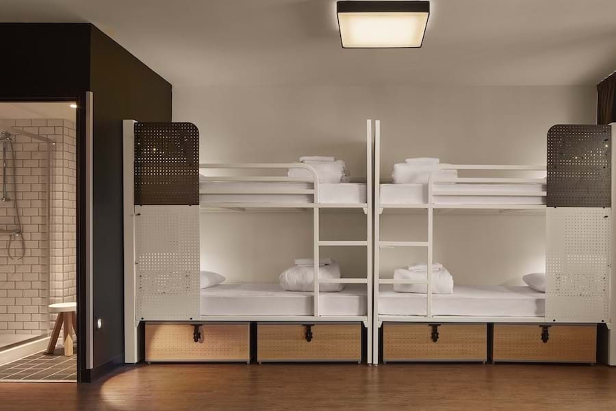 Private 4-bed Room