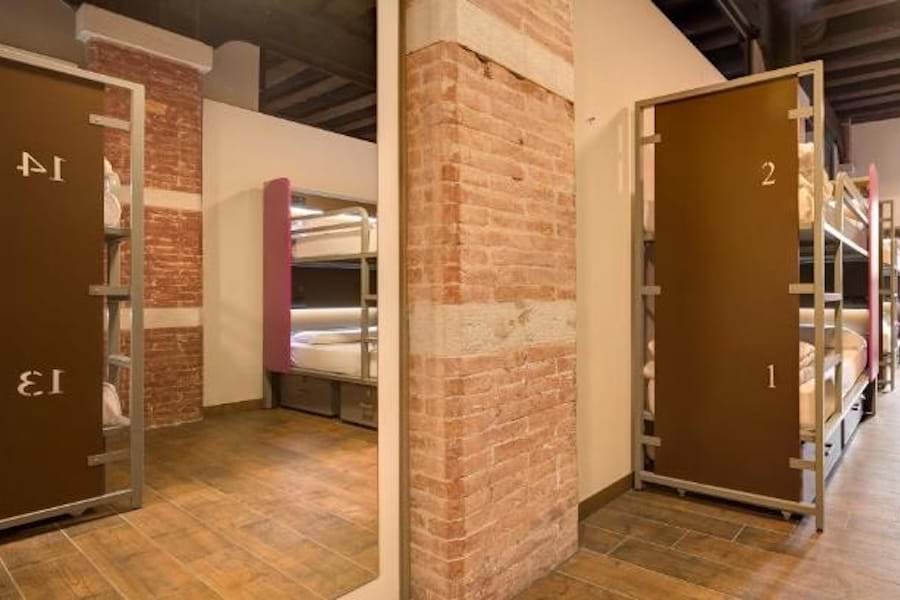 Bed in Female Dorm - Ensuite